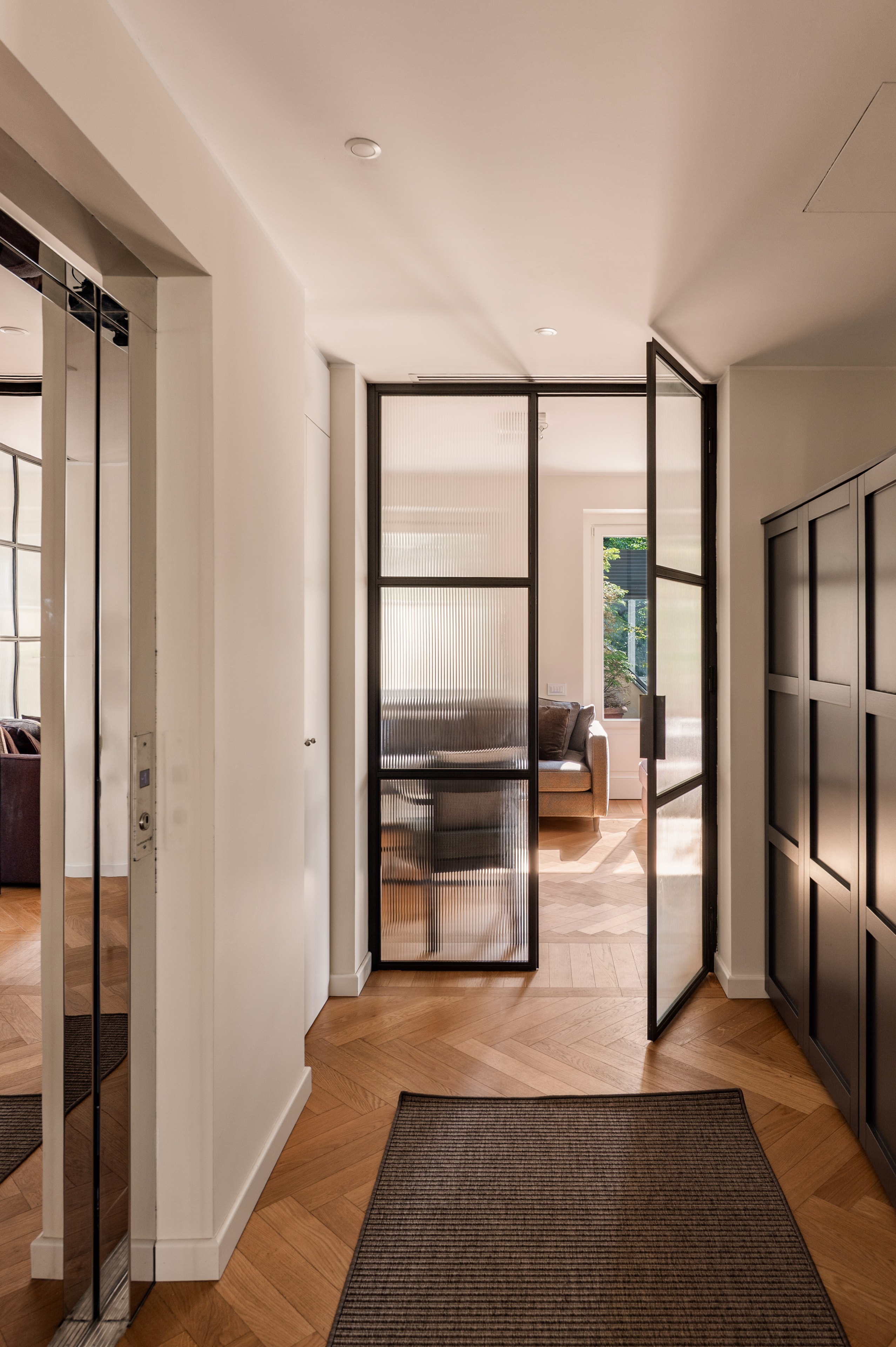 Internal elevator leading to the TV room